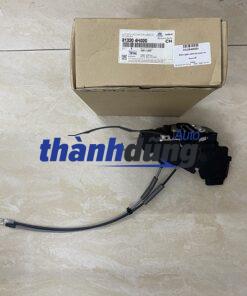 Ổ KHÓA NGẬM CÁNH CỬA HYUNDAI STAREX 2010-2018