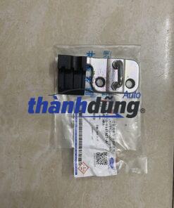 CHỐT GIỮ KHÓA CỬA HẬU FORD TRANSIT