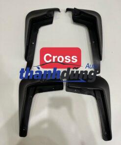 CHẮN BÙN BÁNH TOYOTA CROSS 2020-2023