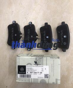 MÁ PHANH SAU MERCEDES GLA45