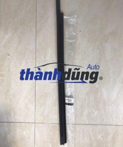 NẸP CHÂN KÍNH MITSUBISHI TRITON 2017-2020