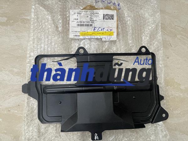 NẮP NHỰA ỐP XƯƠNG ĐỠ GIÀN NÓNG FORD FIESTA