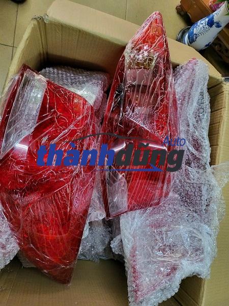 ỐP NHỰA ĐÈN HẬU HYUNDAI ELANTRA