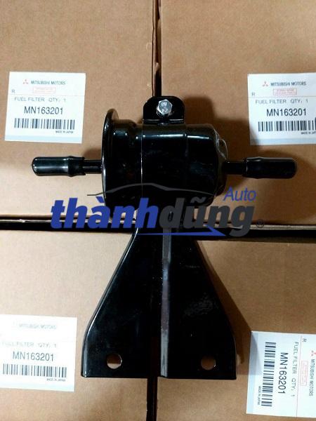 LỌC NHIÊN LIỆU MITSUBISHI TRITON