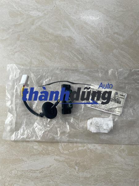 CÔNG TẮC MỞ CỬA HẬU KIA MORING