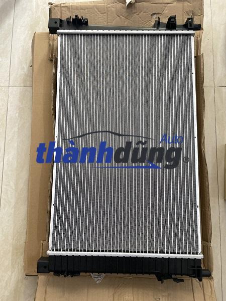 KÉT NƯỚC MERCEDES C220