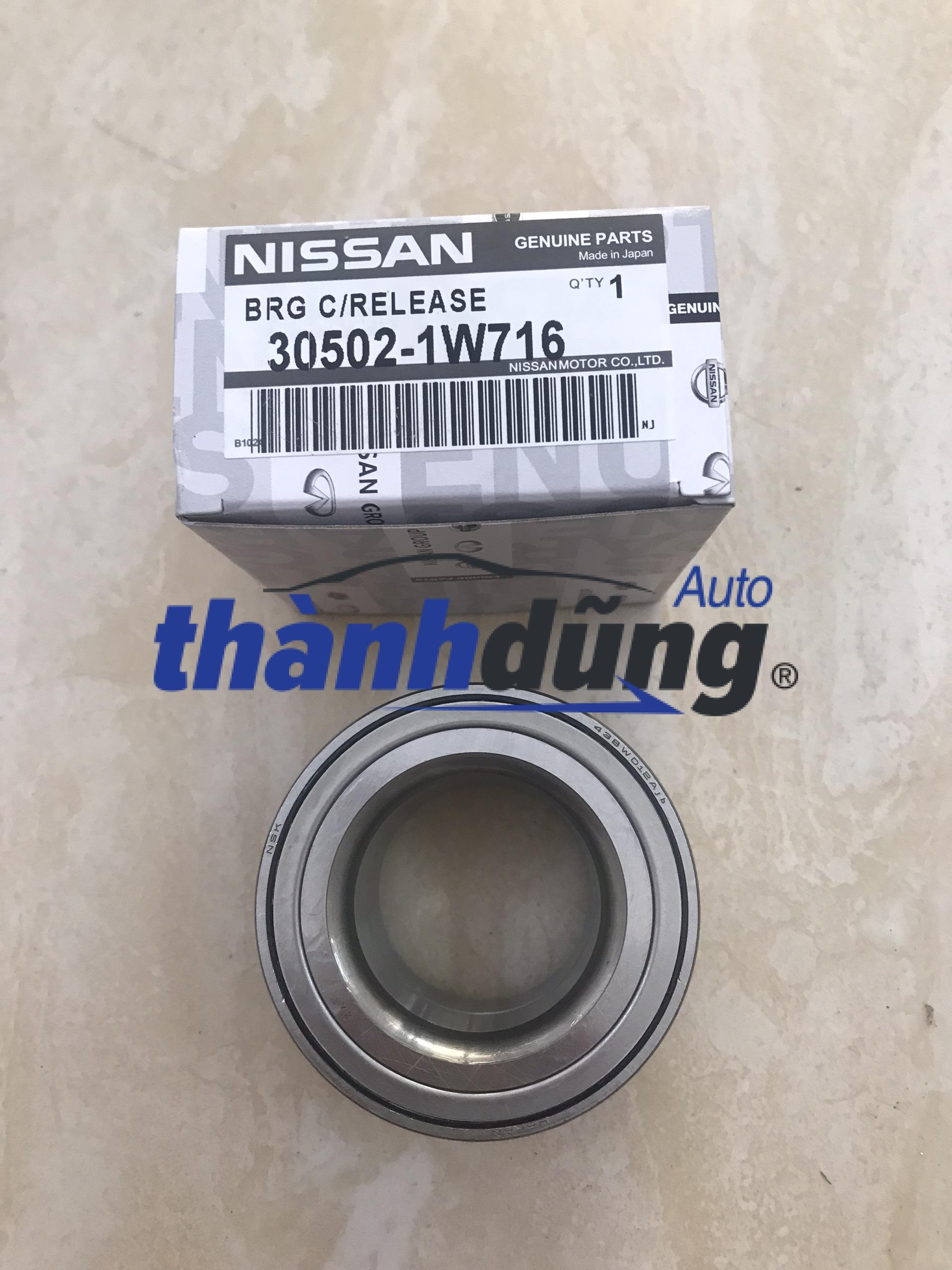 BI MAY Ơ TRƯỚC NISSAN MAXIMA
