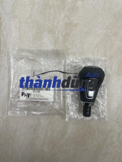 TAY NẮM CẦN SỐ HYUNDAI SANTAFE 2013-2019