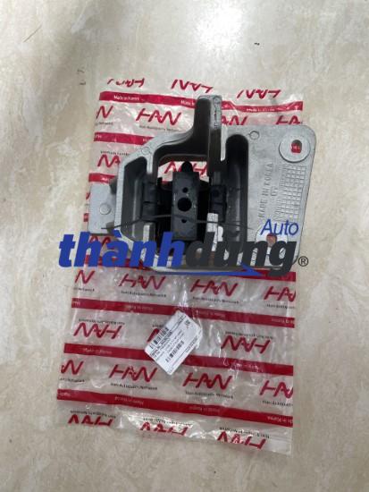 CHÂN MÁY HỘP SỐ DAEWOO NUBIRA 1.6