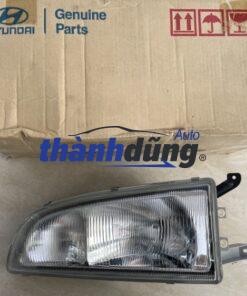 ĐÈN PHA PHẢI HYUNDAI COUNTY