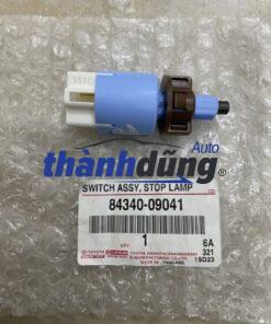 CÔNG TẮC CHÂN PHANH TOYOTA FORTUNER