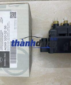 VAN CHIA HƠI NÂNG GẦM MERCEDES GLC300