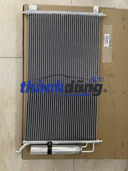 DÀN NÓNG NISSAN LIVINA 1.8