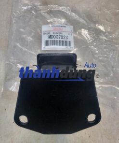 CAO SU CHÂN MÁY MITSUBISHI L300