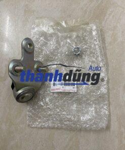 ROTUYN TRỤ ĐỨNG DƯỚI TOYOTA VENZA