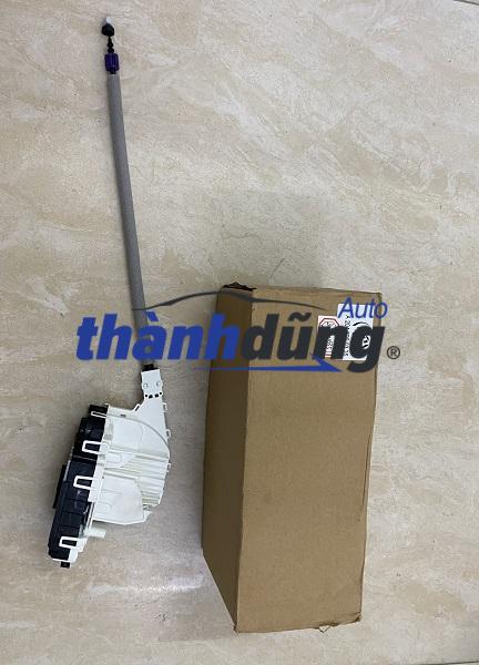 Ổ NGẬM KHÓA CỬA MERCEDES E350