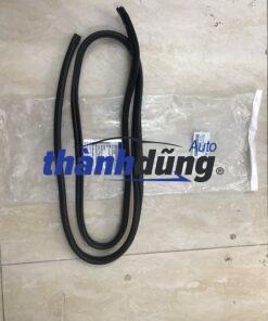 GIOĂNG THÂN XE HYUNDAI I10 | 83110B4000