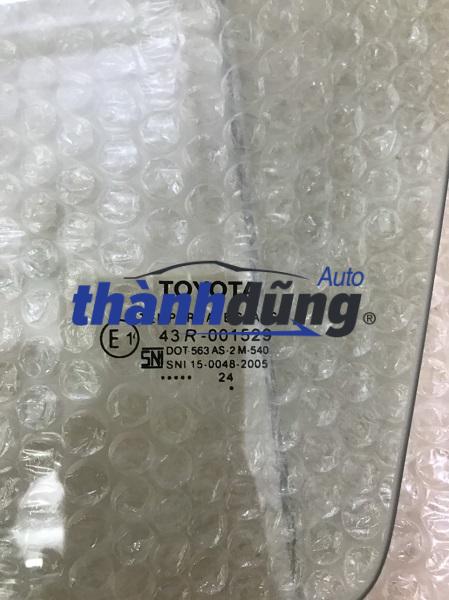 KÍNH CÁNH CỬA TRƯỚC PHẢI TOYOTA INNOVA 2017 - Ảnh 2