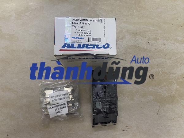 BỐ THẮNG TRƯỚC CHEVROLET COLORADO | 19283773