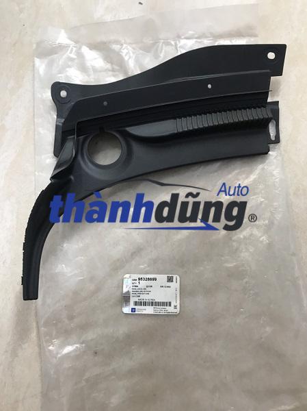 ỐP CHÂN KÍNH CHẮN GIÓ CHEVROLET SPARK | 95328699