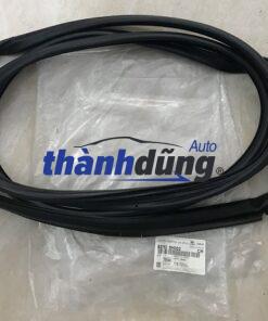 GIOĂNG KHUNG CỬA HYUNDAI HD78 | 821105H002