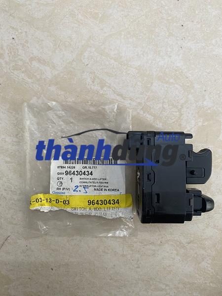 CÔNG TẮC LÊN KÍNH TRƯỚC PHỤ DAEWOO MANGUS | 96430434