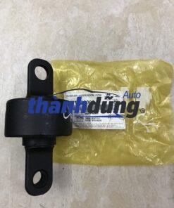 CAO SU THANH GIẰNG DỌC KIA CARENS 2006-2015 | 555432H000