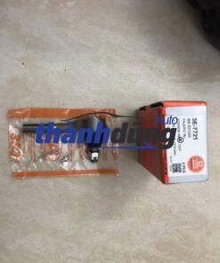 ROTUYN LÁI NGOÀI MITSUBISHI PAJERO V43 2003 | MB831043