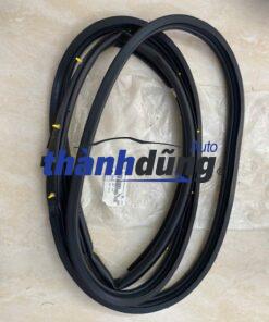 GIOĂNG CÁNH CỬA PHỤ KIA K165 | 821304E000