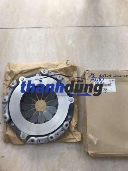 BÀN ÉP KIA RIO 2013-2017 | 4130023040