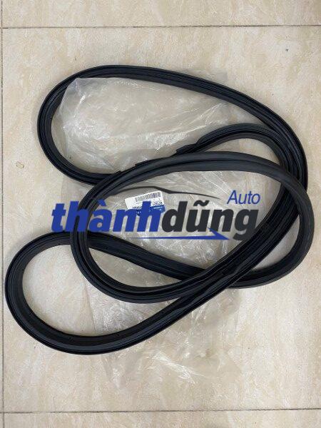 GIOĂNG KHUNG CỐP HẬU HYUNDAI SANTAFE 2012 | 873212W000 - Ảnh 2