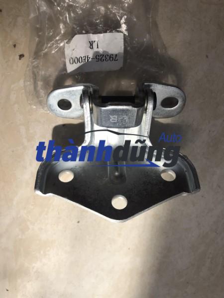 BẢN LỀ CÁNH CỬA KIA K200 | 793254E000