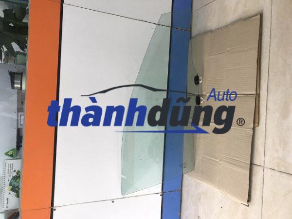 KÍNH CÁNH CỬA TRƯỚC HONDA HRV 2016 | 73350T7WA00