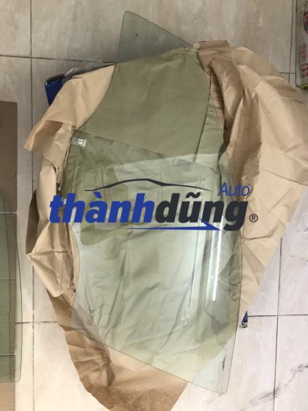 kính cánh cửa trước daewoo lacetti 2009-2011 | 95967116