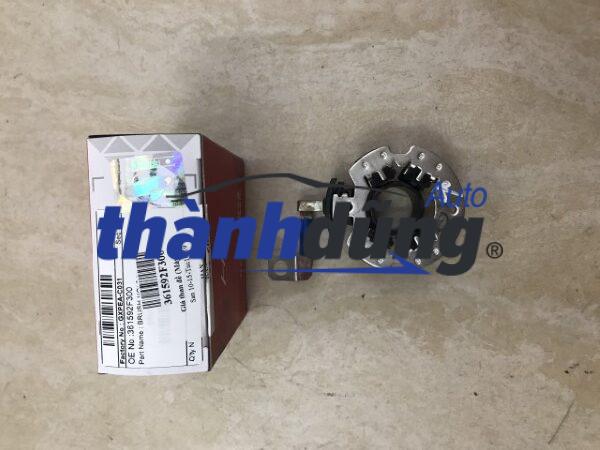 CHỔI THAN ĐỀ HYUNDAI SANTAFE 2013-2021 | 361592F300 - Ảnh 2