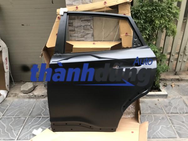 CÁNH CỬA SAU PHẢI HYUNDAI KONA 2018 | 77004-J9010