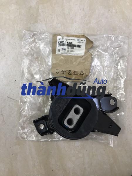 CHÂN MÁY HỘP SỐ HYUNDAI SANTAFE 2012-2019 | 218302W300 - Ảnh 2