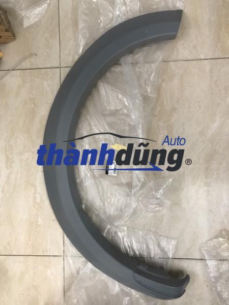 ỐP PHỒNG BÁNH MITSUBISHI PAJERO 2011-2015 | 7407A152