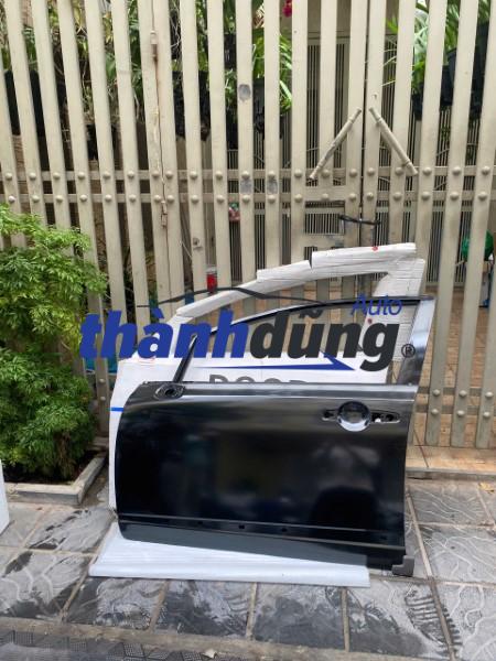CÁNH CỬA TRƯỚC HONDA CRV 2013 | 67050T0AA00ZZ