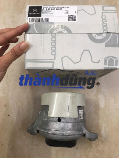 CAO SU CHÂN MÁY PHỤ MERCEDES E450 | 2532401000