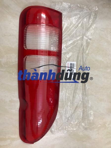 ỐP MẶT ĐÈN HẬU TOYOTA HIACE 2006-2015 | 8156126201