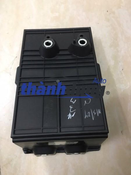 GIÁ ĐỠ BÌNH ẮC QUY NISSAN NAVARA 2014-2022 | 648604JA1A