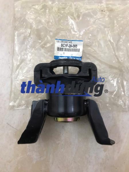CHÂN ĐẦU MÁY MAZDA 323 1994-1998 | BC1F39060