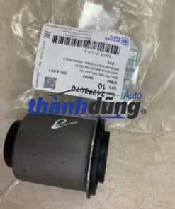 Cao su càng dưới CHEVROLET TRAILBLAZER 2013-2021 | 52123587