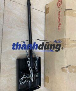 TREO LỐP DỰ PHÒNG KIA K2700 | 0K65A-38610D