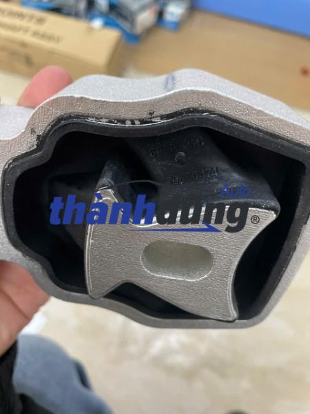 CHÂN MÁY SỐ 8 LAND ROVER EVOQUE | LR030745