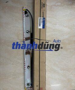 NẸP MẠ CÁNH CỬA HYUNDAI AVANTE 2009-2013 | 877122Q000