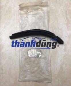 ỐP CHÂN KÍNH CHẮN GIÓ NISSAN LIVINA 2007 | 66814-6A00M