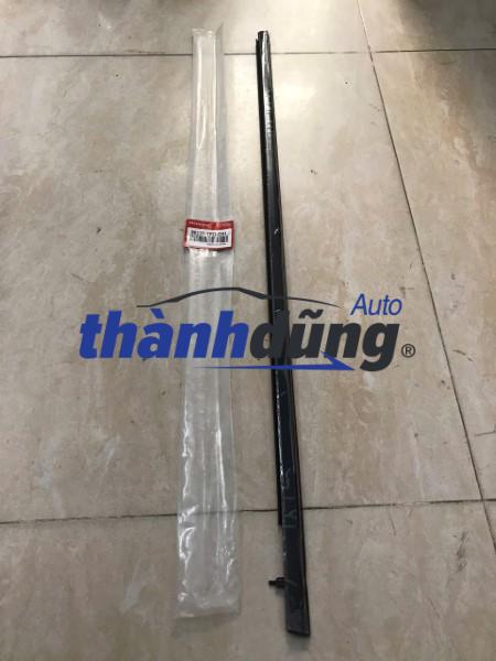 NẸP CHÂN KÍNH HONDA CITY 2014 | 72450-TG7-A03