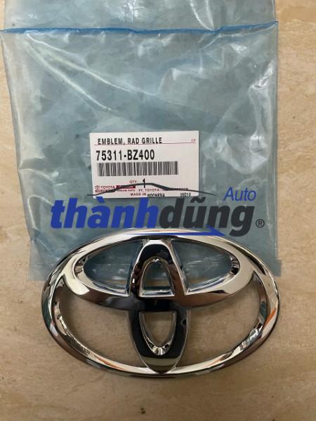 BIỂU TƯỢNG CA LĂNG TOYOTA RAIZE 2021-2025 | 75311BZ400